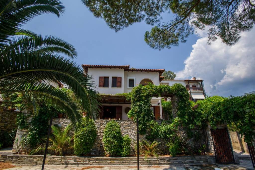 Natali'S Villa By The Sea Káto Gadzéa Kültér fotó
